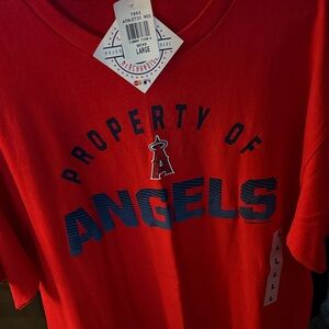 Genuine Merchandise Red MLB T-Shirt